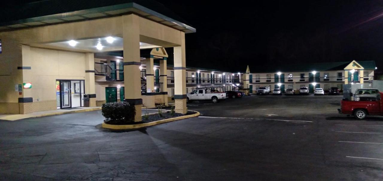 Motel Super 8 By Wyndham Columbia Esterno foto
